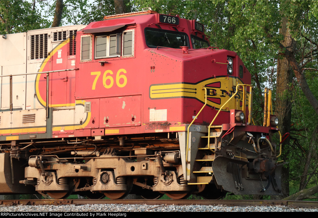 BNSF 766